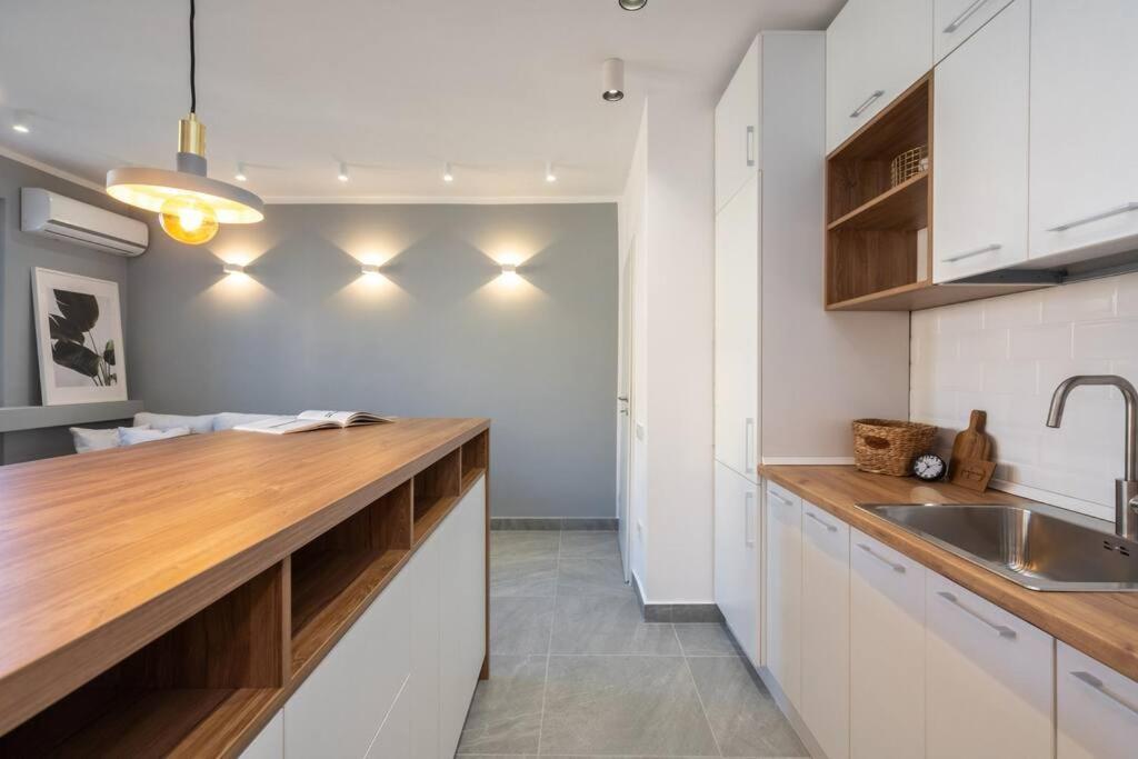 Stylish Apartament Magheru Βουκουρέστι Εξωτερικό φωτογραφία
